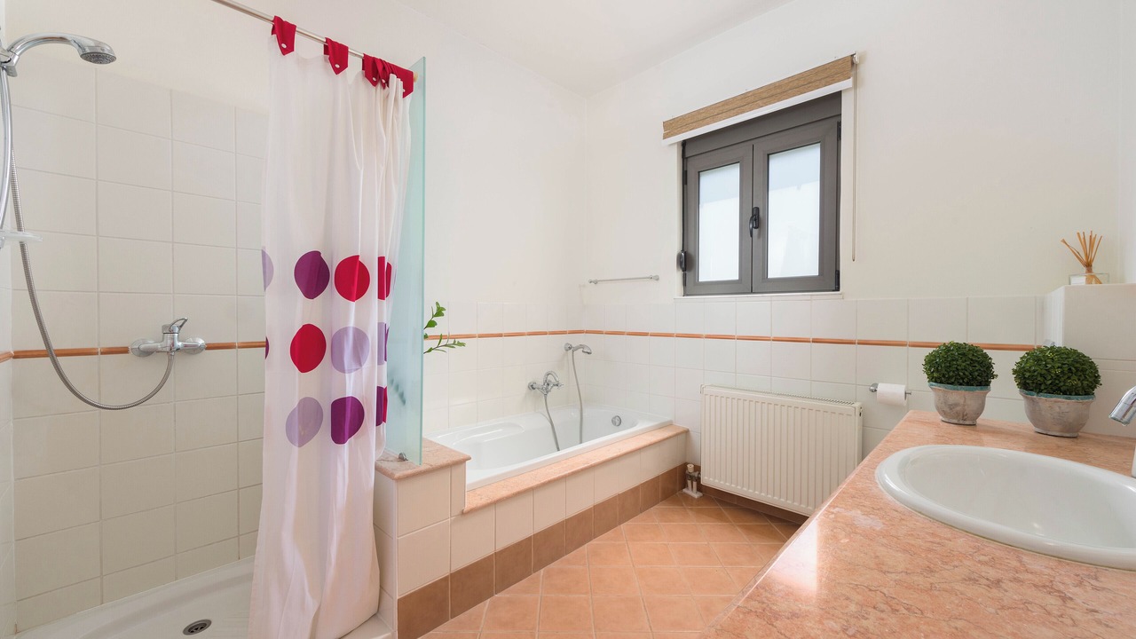 Photo of Bathroom in Kallithea