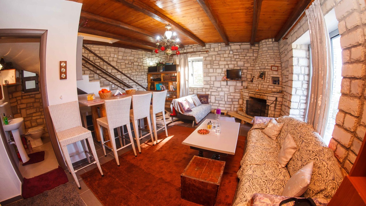 Photo of Livingroom in Koumaris