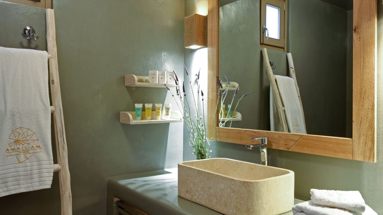Photo of Bathroom in Ampelas