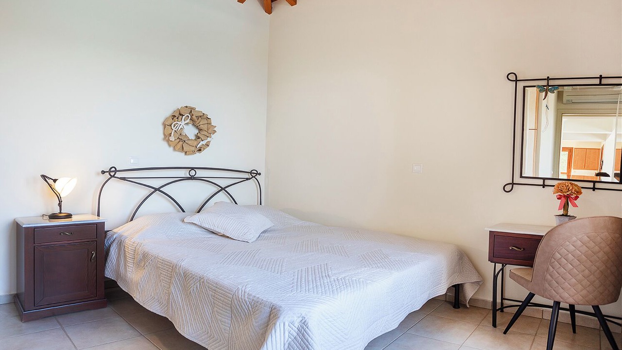 Photo of Bedroom in Melissopetra