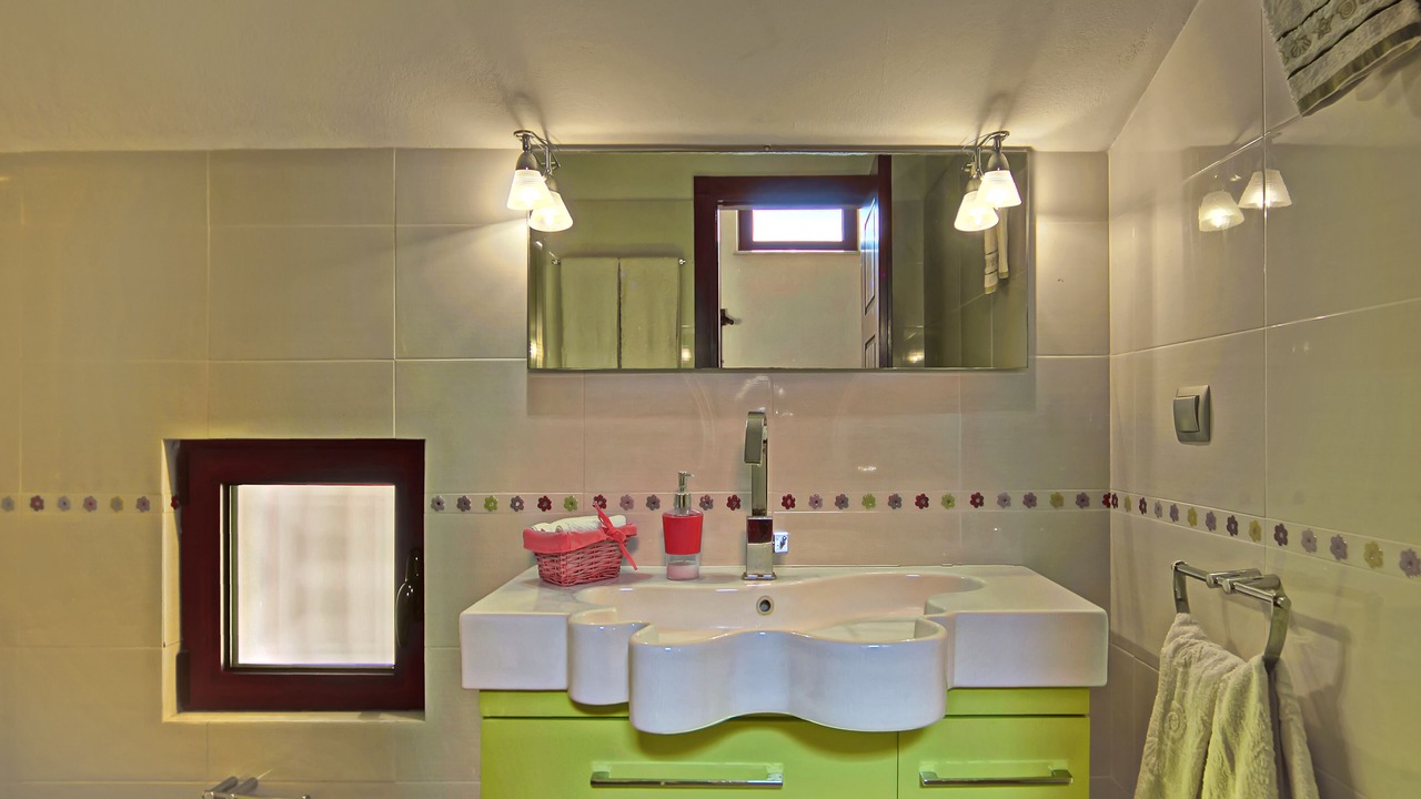 Photo of Bathroom in Karystos