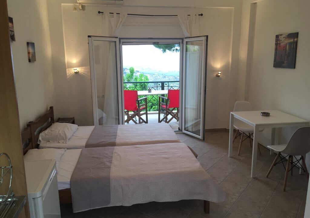 Photo of Bedroom in Kato Diminio
