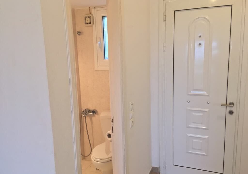 Photo of Bathroom in Kato Diminio