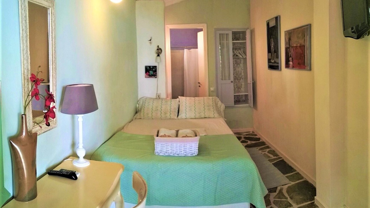 Photo of Bedroom in Kanali