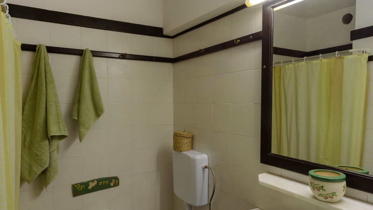 Photo of Bathroom in Karystos