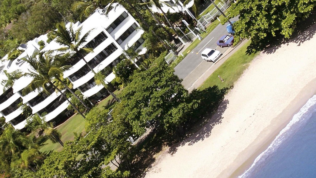Photo of Others in Trinity Beach