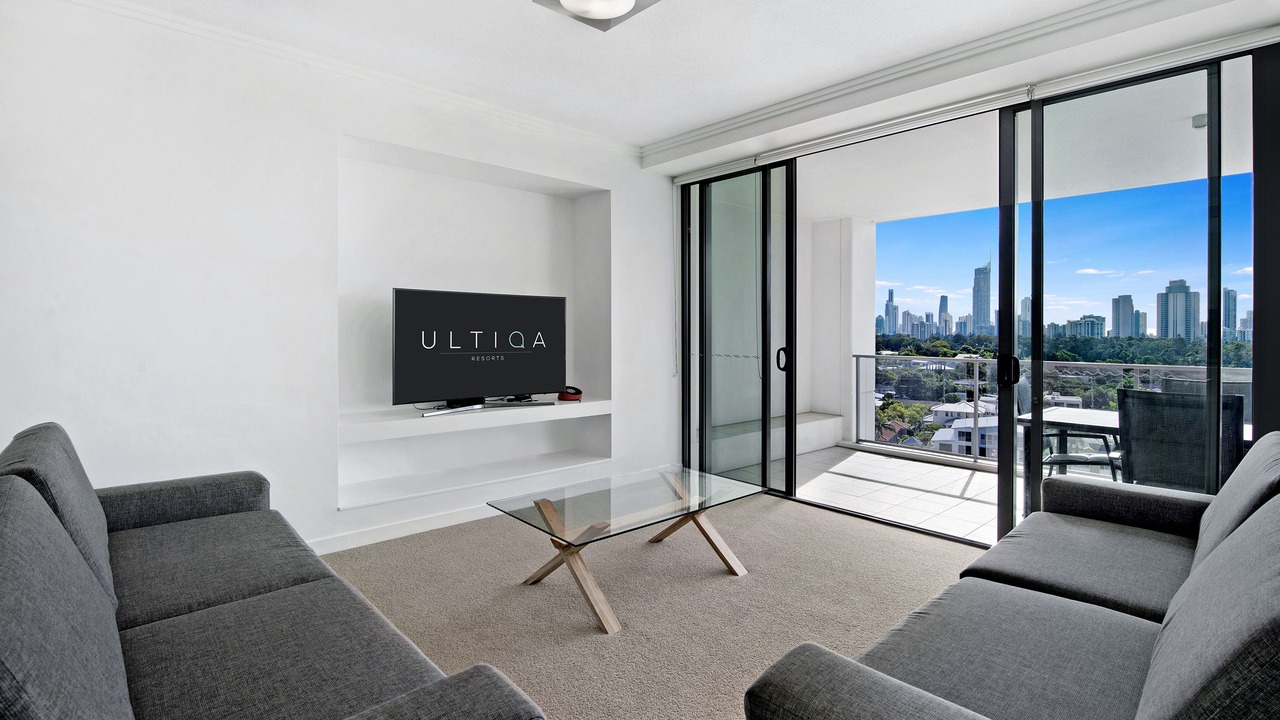 Photo of Livingroom in Broadbeach Waters
