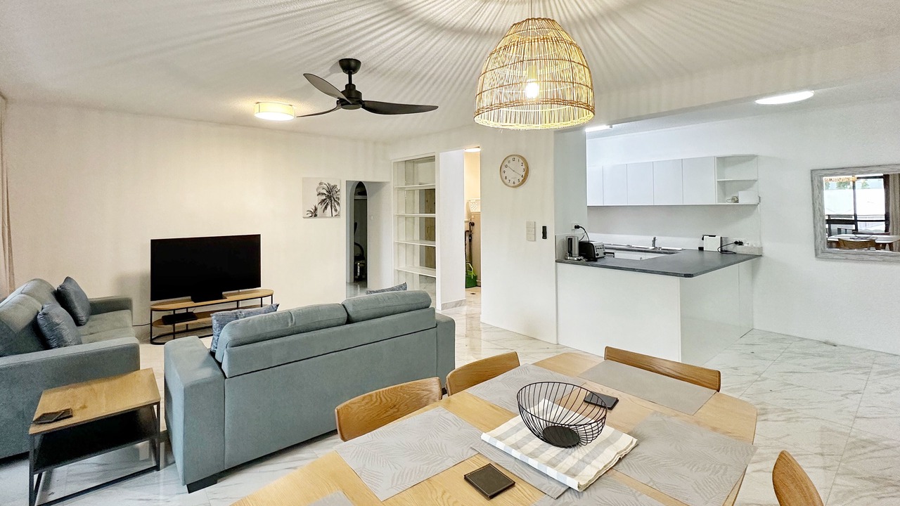 Photo of Livingroom in Palm Cove