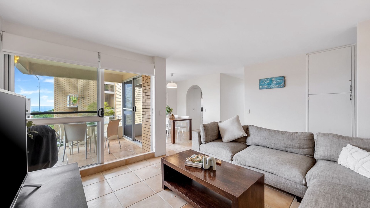 Photo of Livingroom in Alexandra Headland