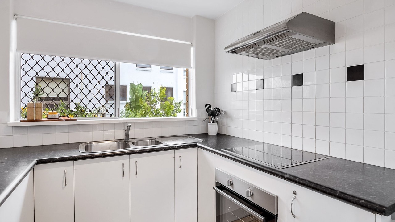 Photo of Kitchen in Alexandra Headland