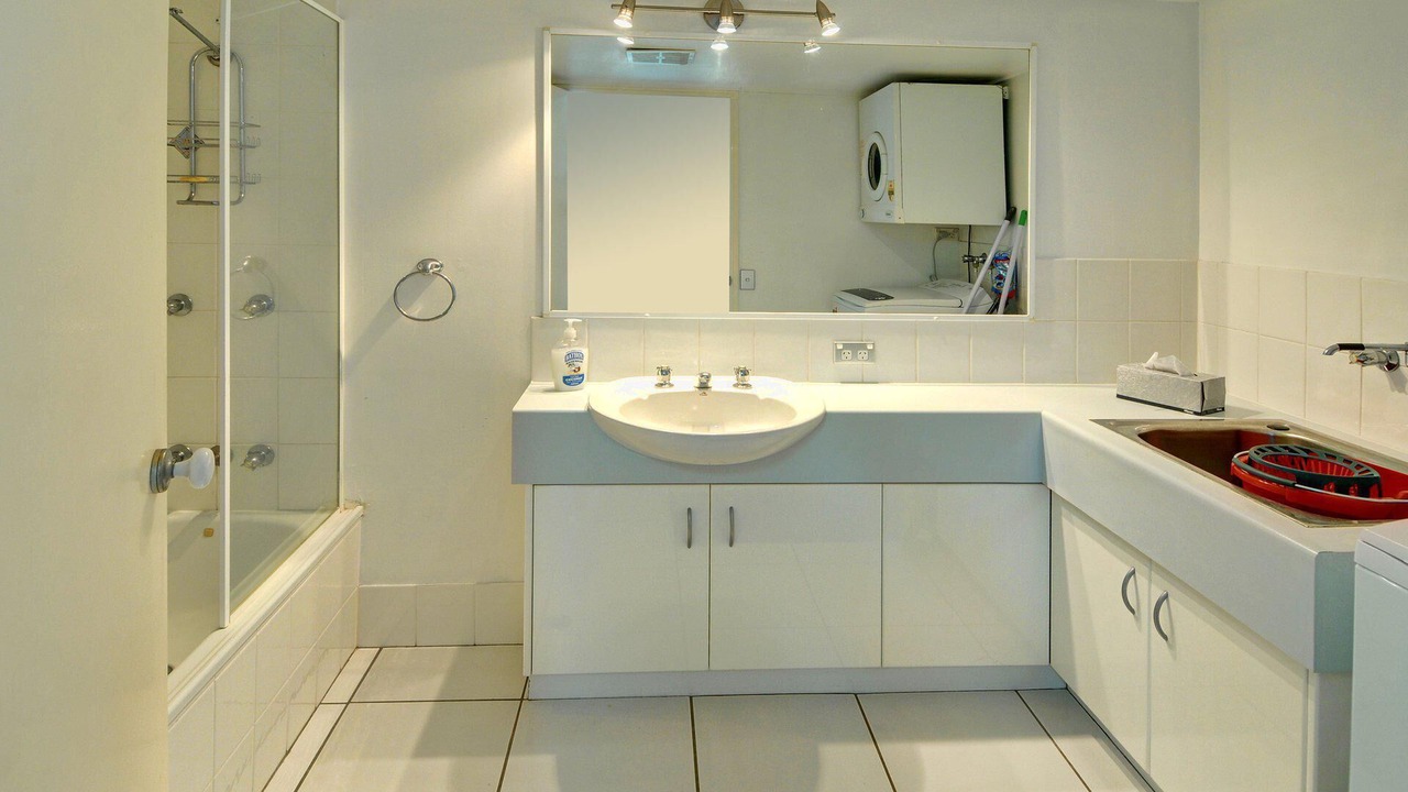 Photo of Bathroom in Mooloolaba