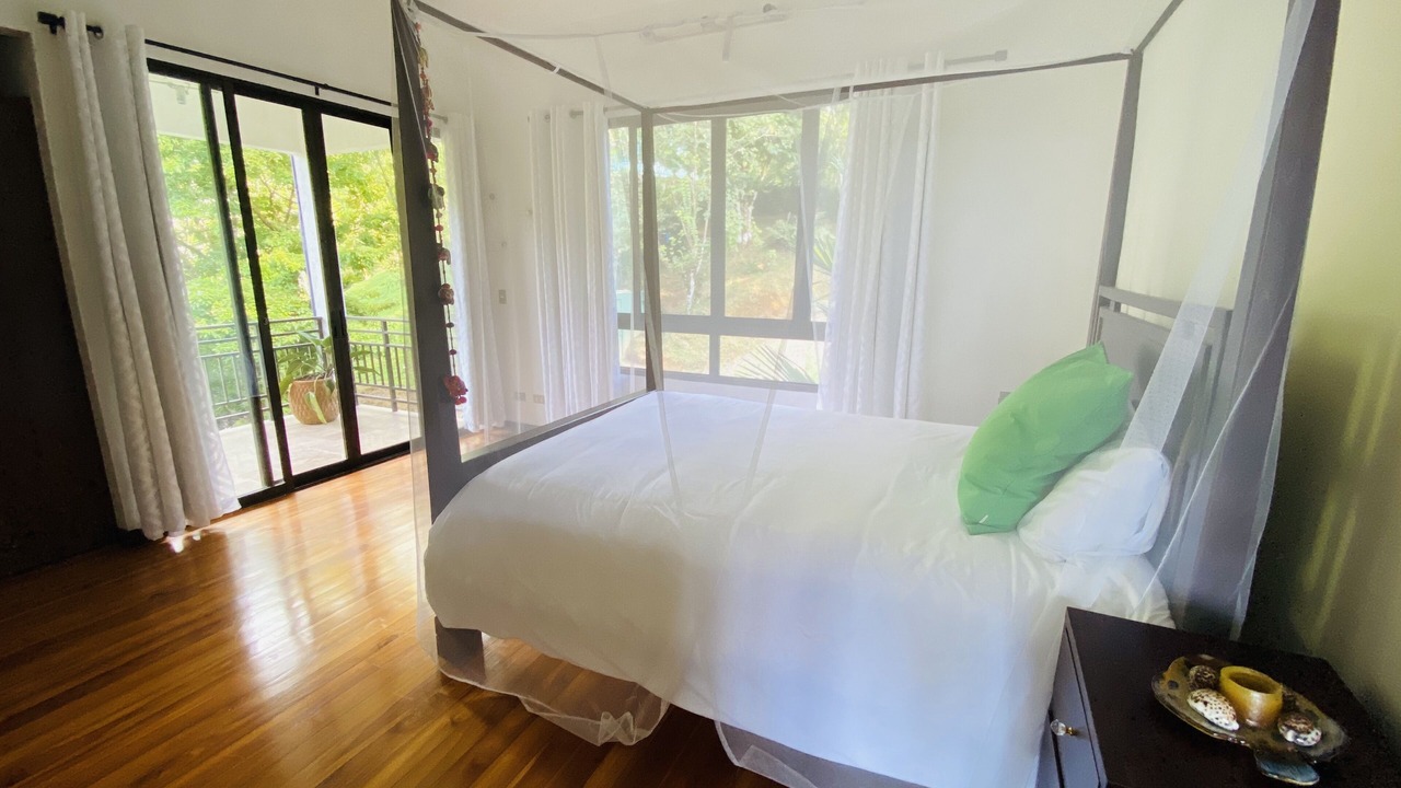 Photo of Bedroom in Dominical