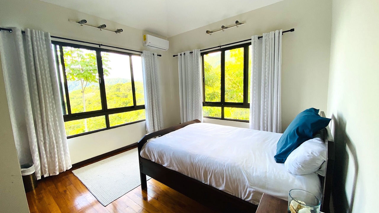 Photo of Bedroom in Dominical