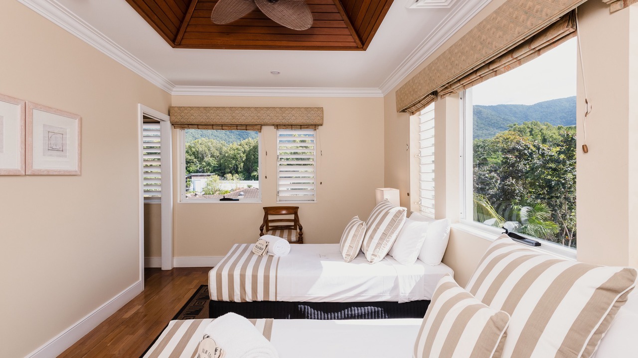Photo of Bedroom in Clifton Beach