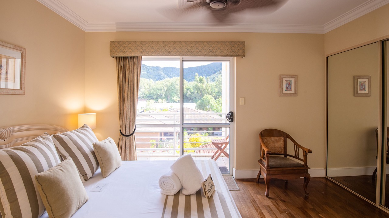 Photo of Bedroom in Clifton Beach