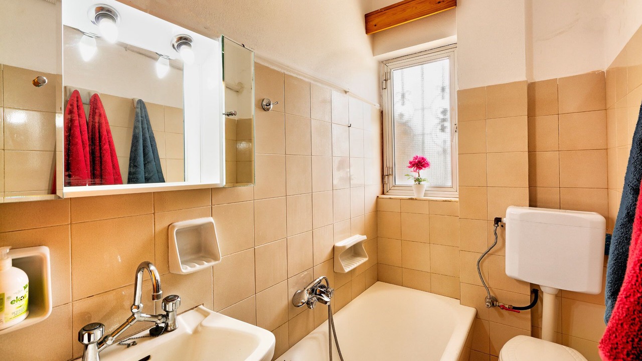 Photo of Bathroom in Phthiotis Region