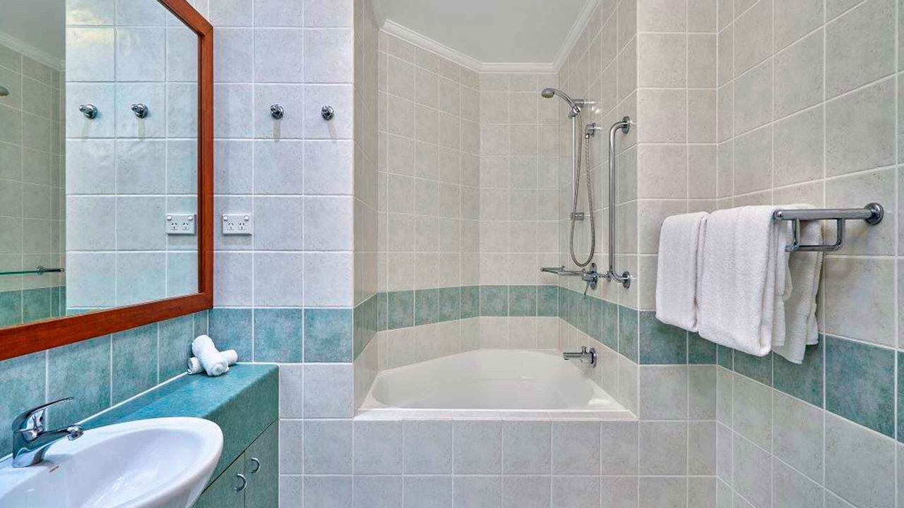 Photo of Bathroom in Clifton Beach