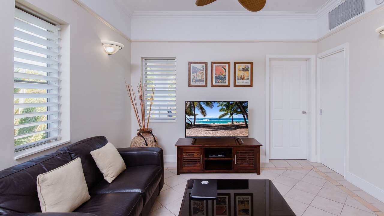 Photo of Livingroom in Clifton Beach