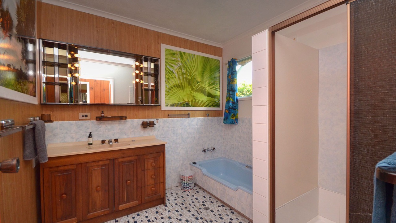 Photo of Bathroom in Burleigh Heads