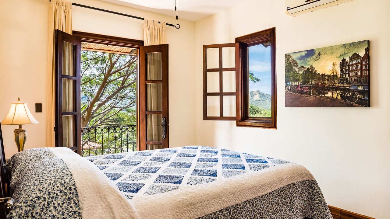 Photo of Bedroom in Coco