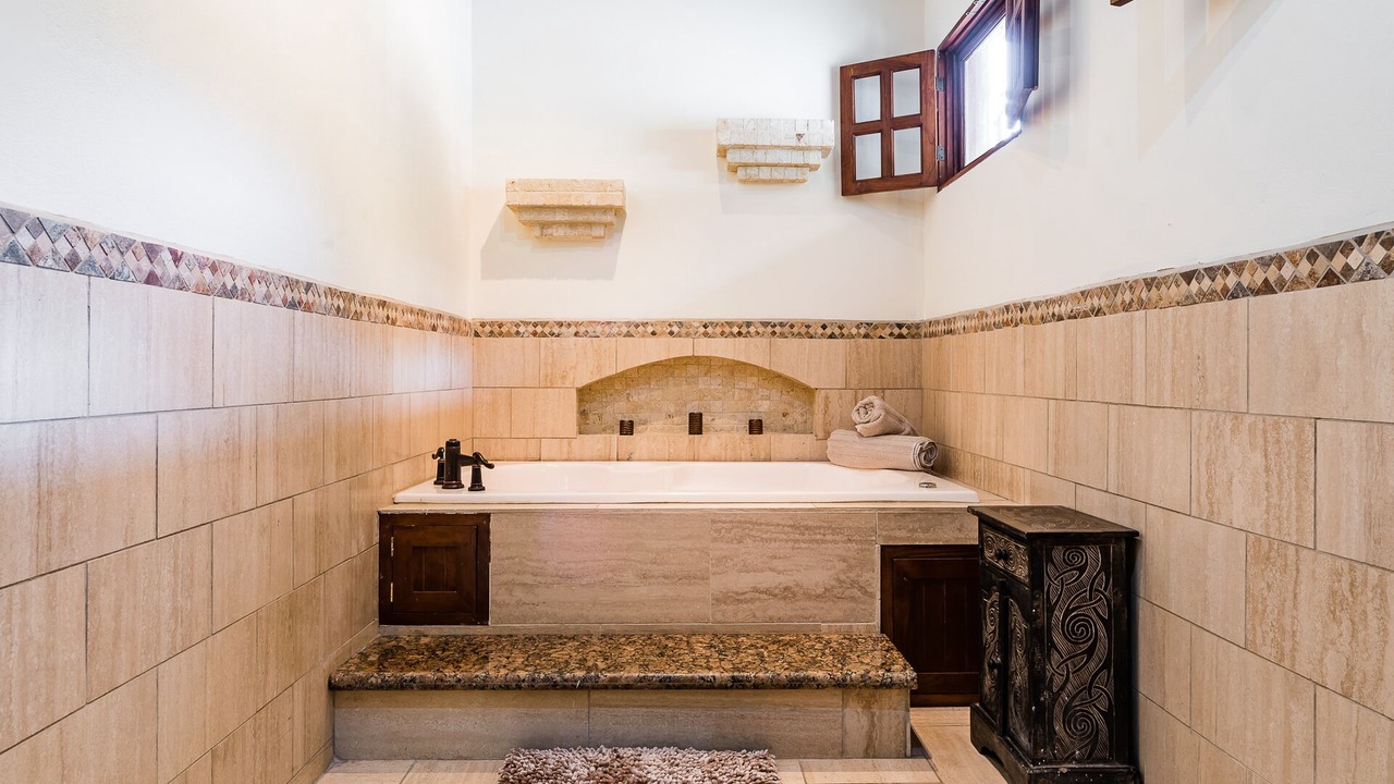 Photo of Bathroom in Coco