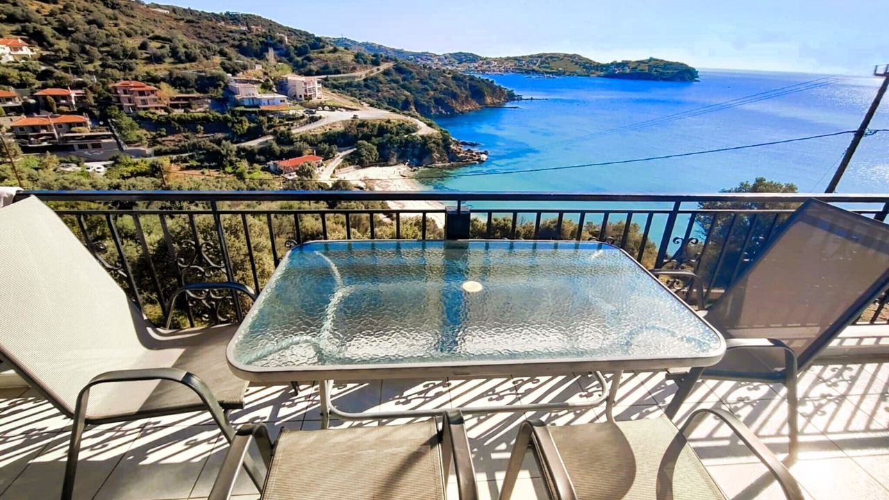 Photo of Patio Balcony in Agii Apostoli