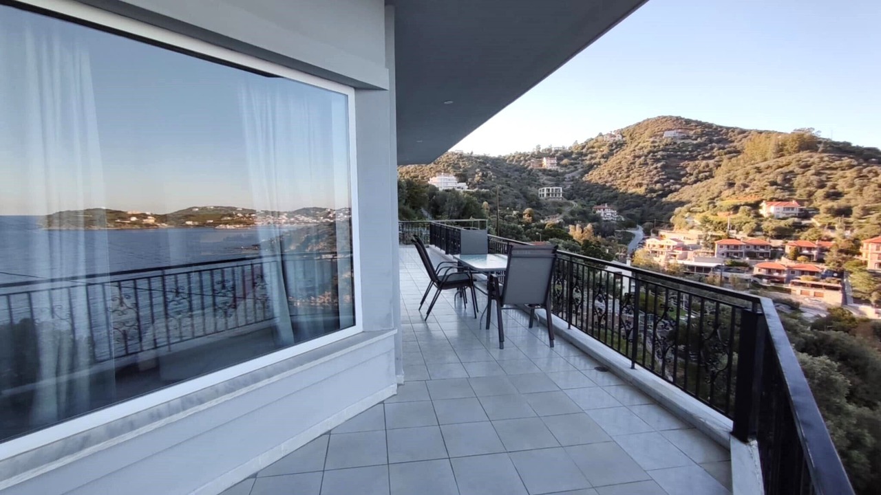 Photo of Patio Balcony in Agii Apostoli