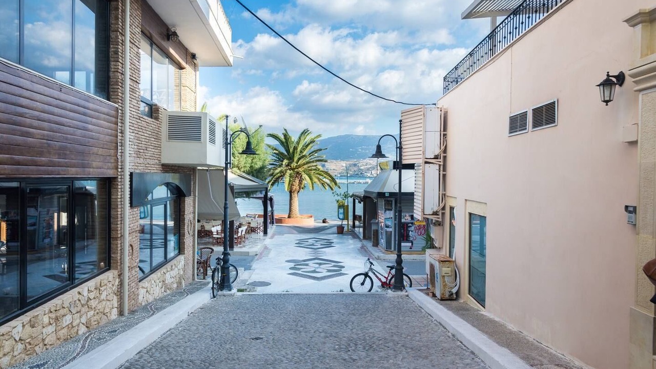 Photo of Others in Sitia