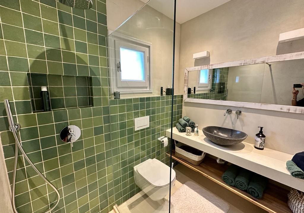 Photo of Bathroom in Kentroma