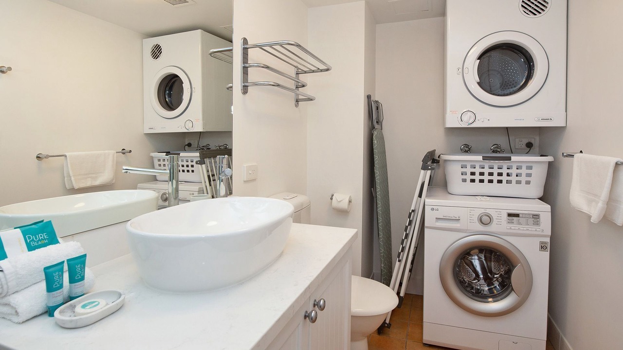 Photo of Bathroom in Coolangatta
