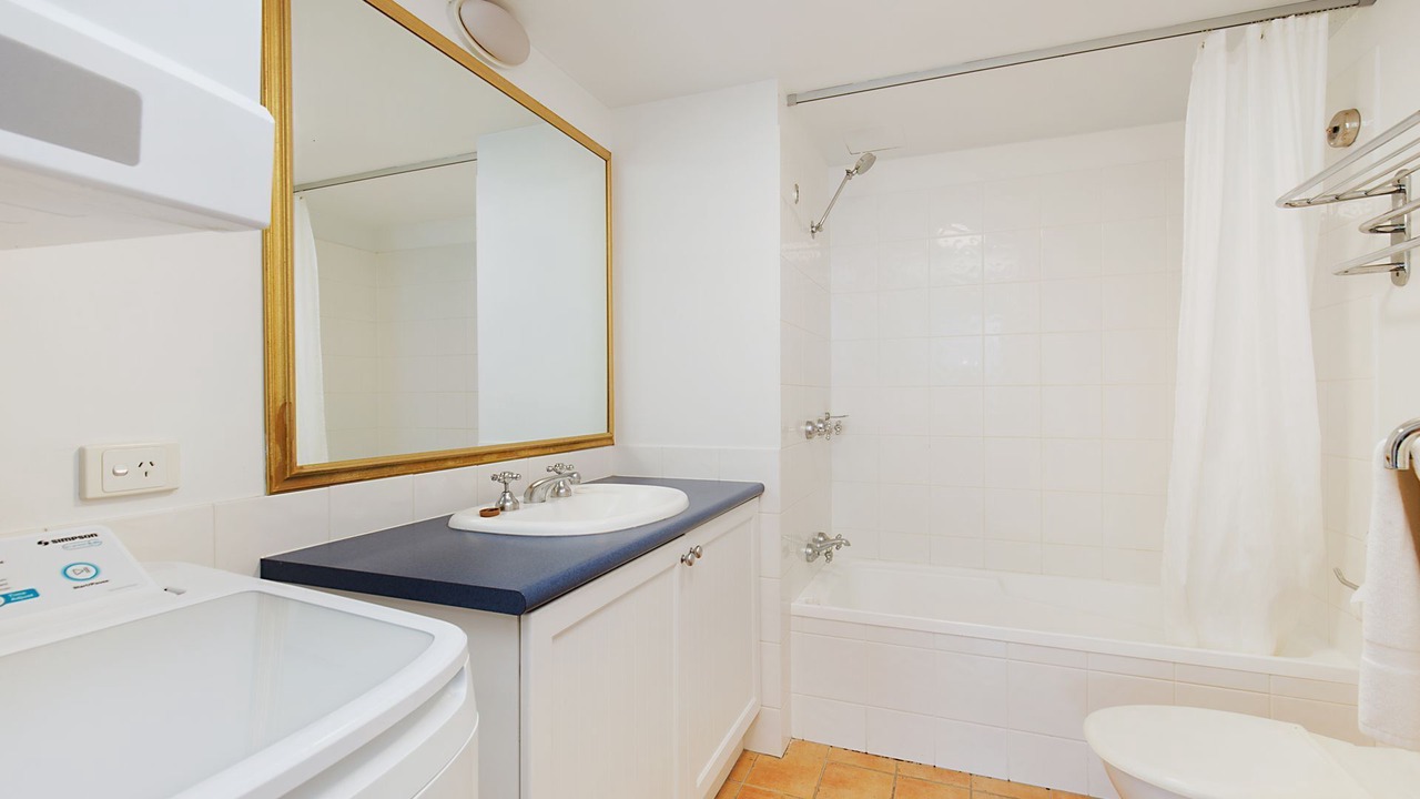Photo of Bathroom in Coolangatta
