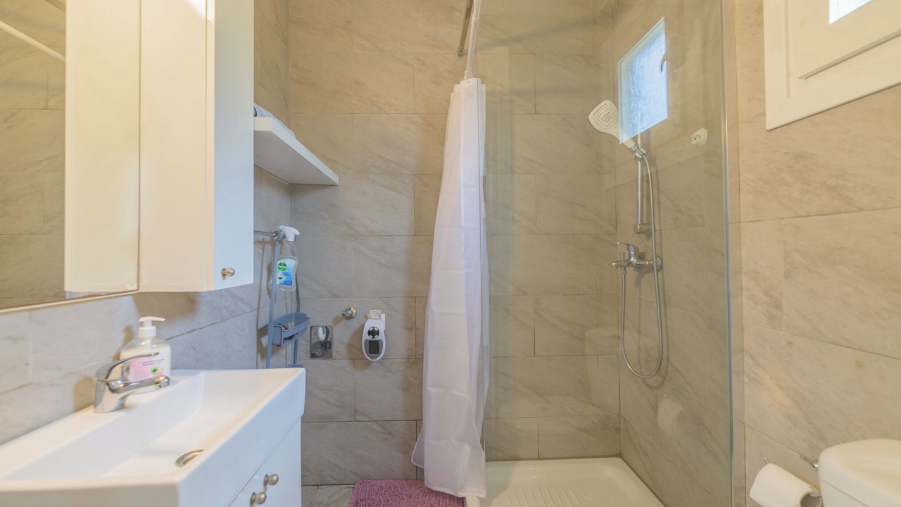 Photo of Bathroom in Giannades