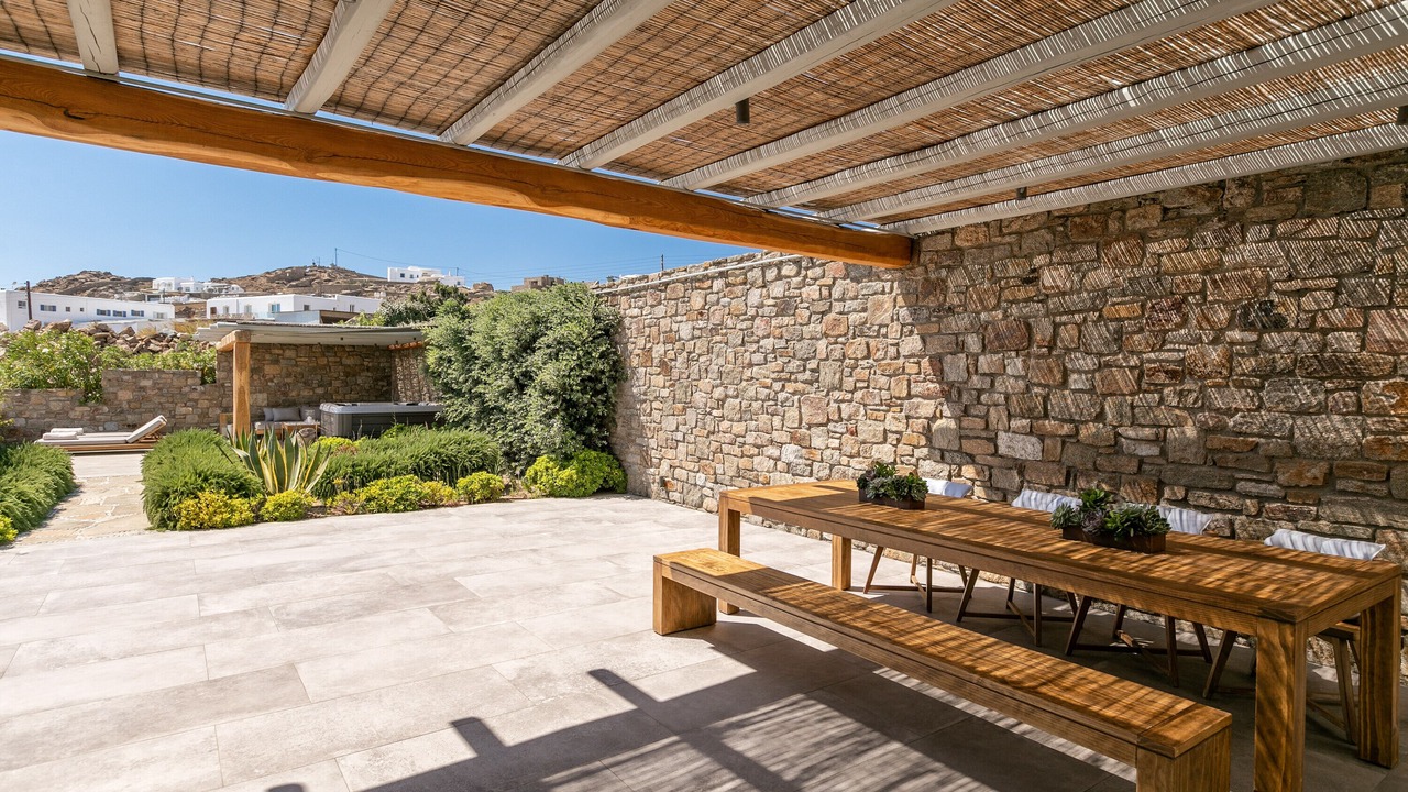 Photo of Outdoor in Tourlos