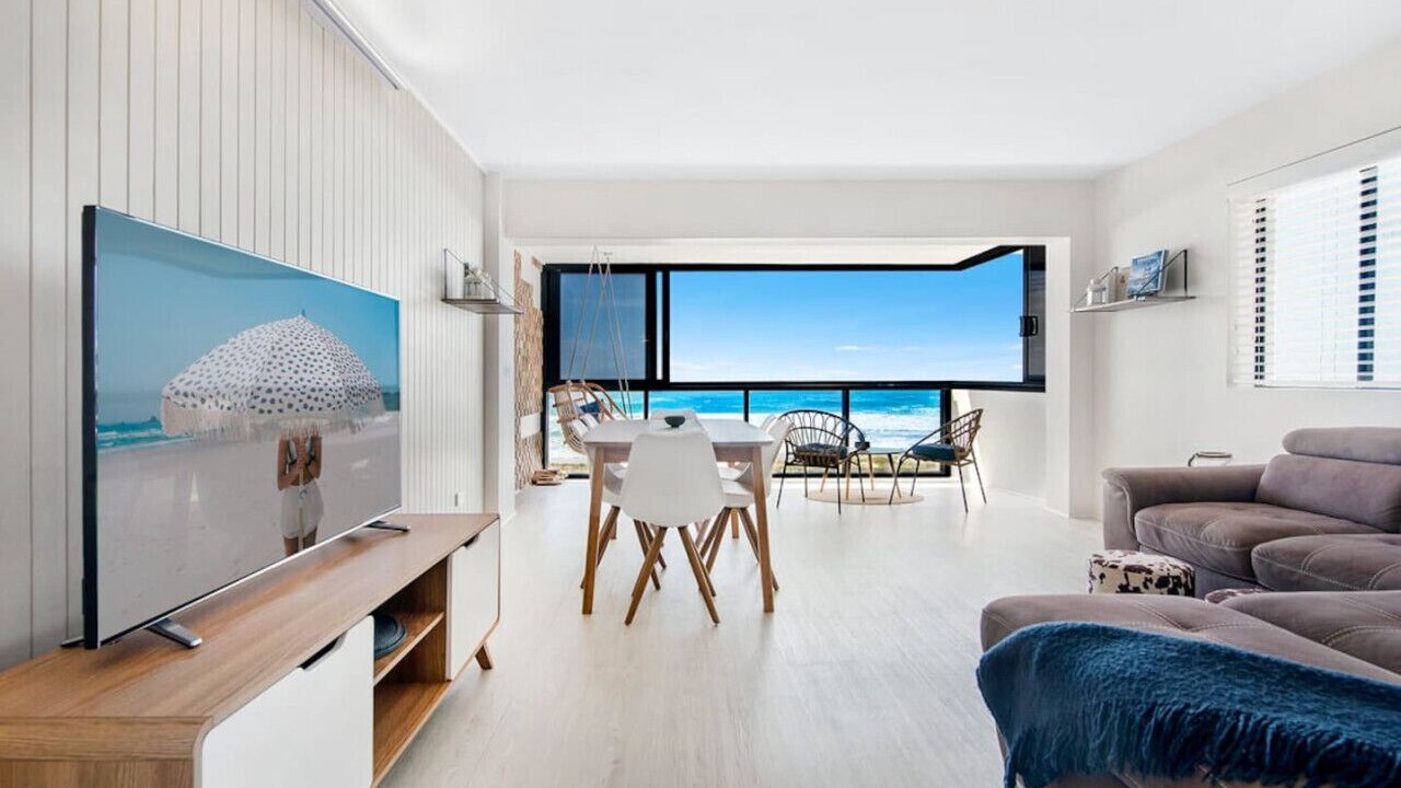 Photo of Livingroom in Surfers Paradise