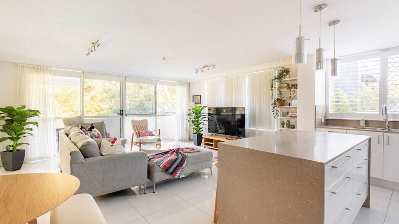 Photo of Livingroom in Burleigh Heads
