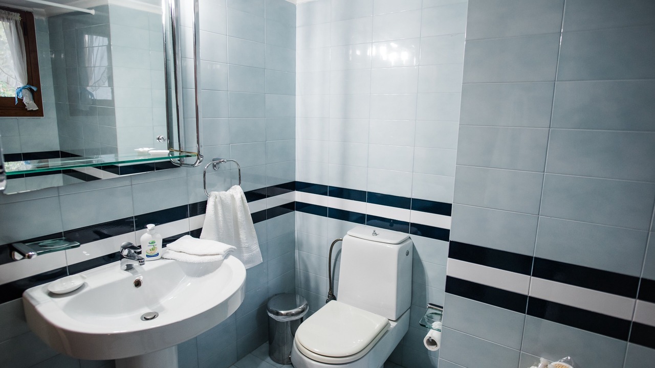 Photo of Bathroom in Aigialeia