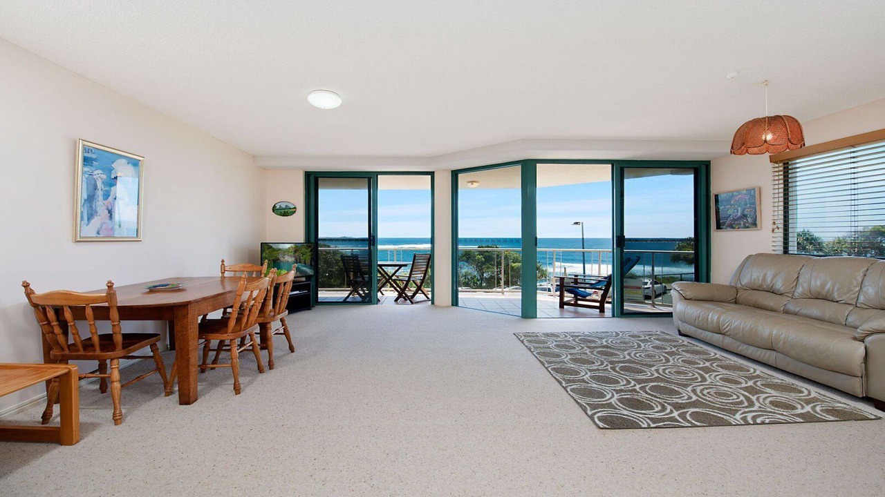 Photo of Livingroom in Moffat Beach