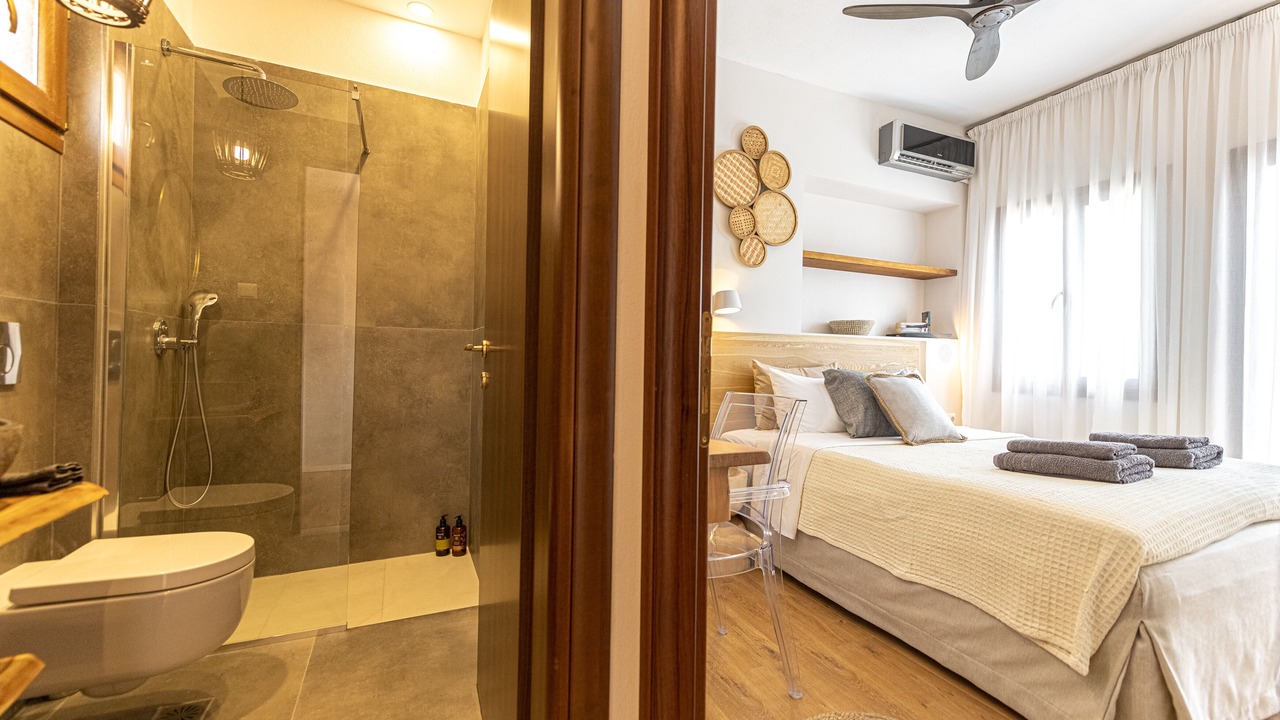 Photo of Bathroom in Katsarou