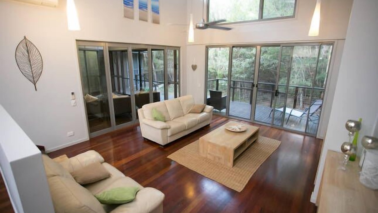 Photo of Livingroom in Noosa North Shore