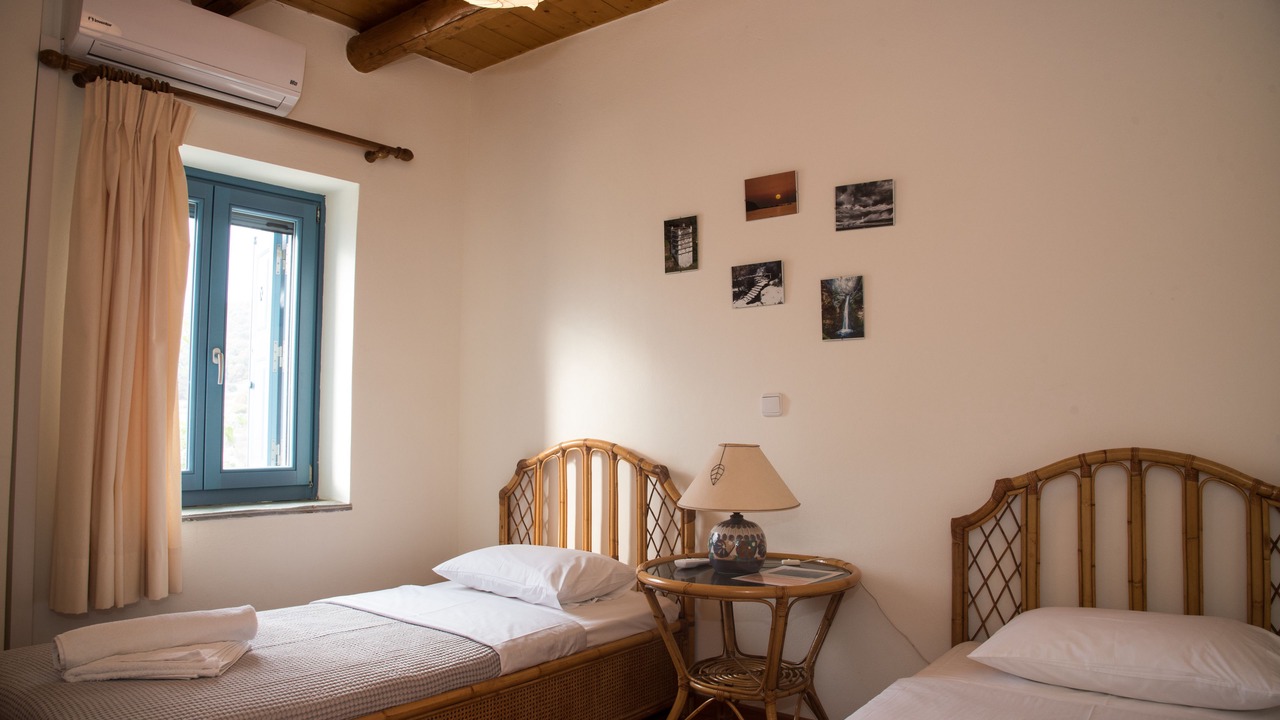 Photo of Bedroom in Ormos Isternion