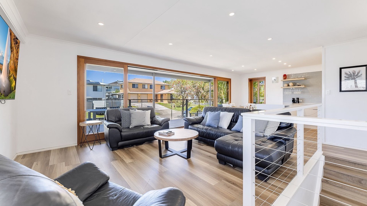Photo of Livingroom in Battery Hill