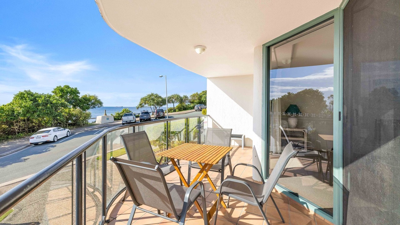 Photo of Outdoor in Moffat Beach
