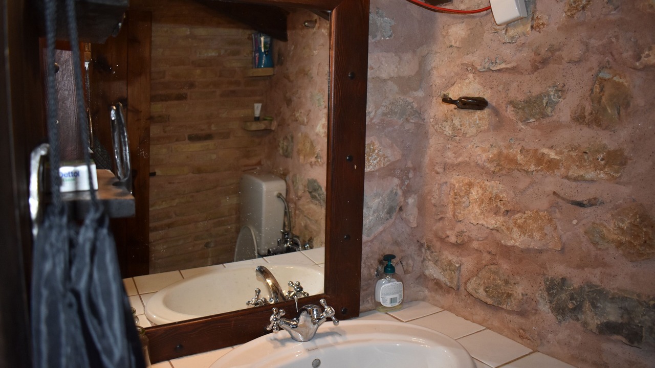 Photo of Bathroom in Lilaia