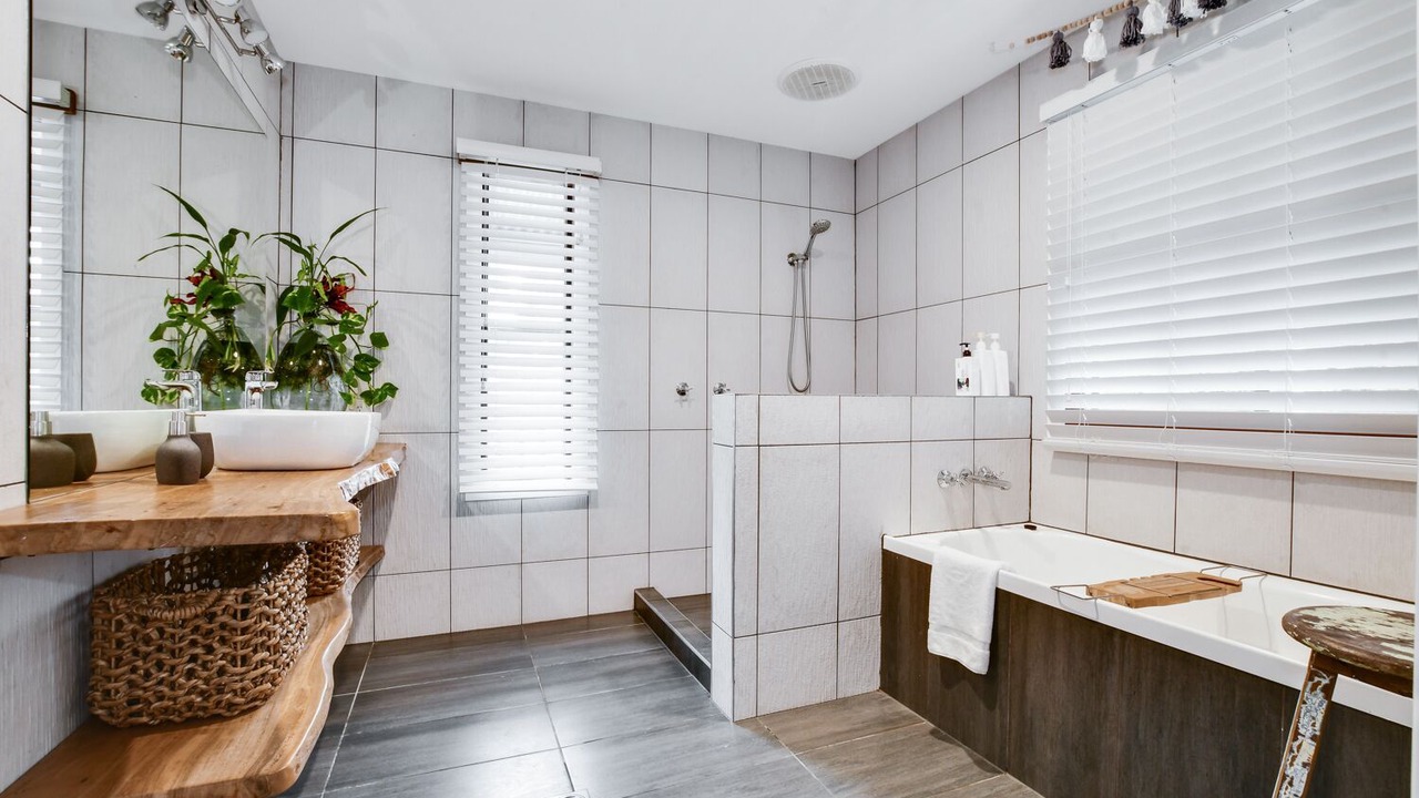 Photo of Bathroom in Marcoola