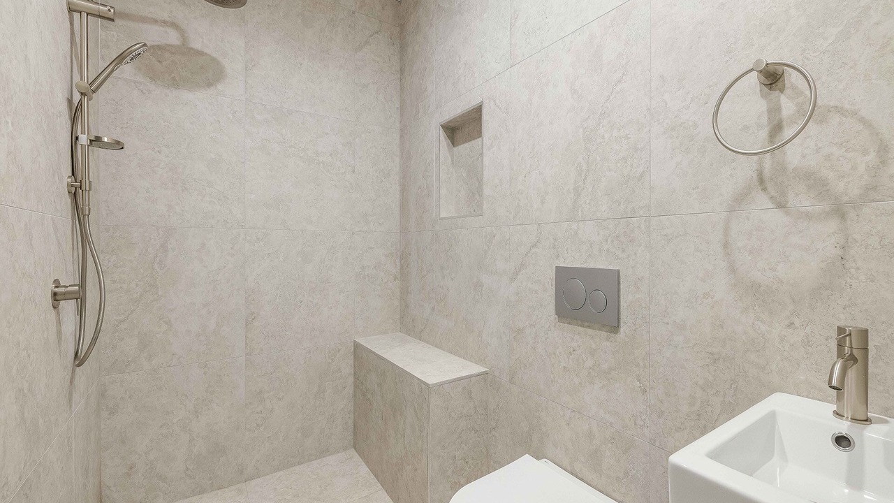 Photo of Bathroom in Moffat Beach