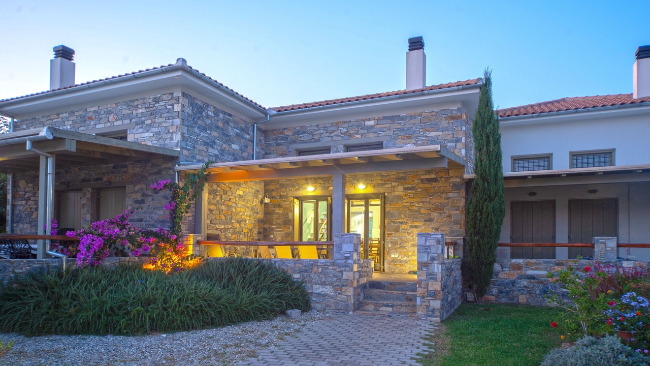 Photo of Outdoor in Platanidia