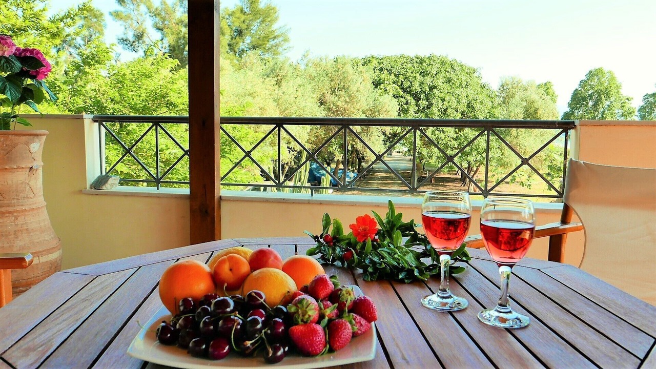 Photo of Outdoor in Amarinthos