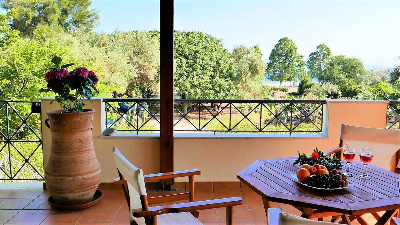 Photo of Outdoor in Amarinthos