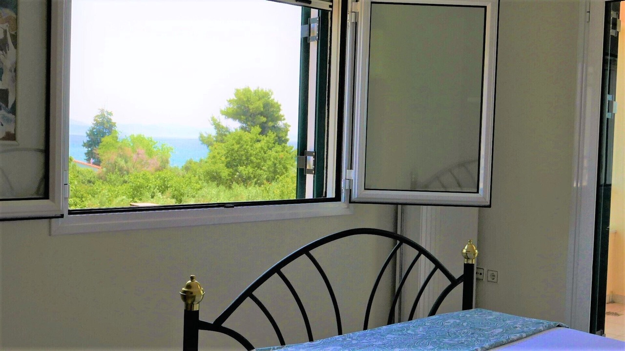Photo of Bedroom in Amarinthos