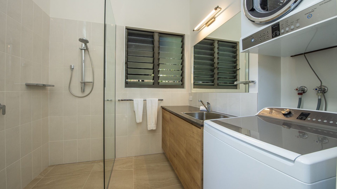 Photo of Bathroom in Picnic Bay